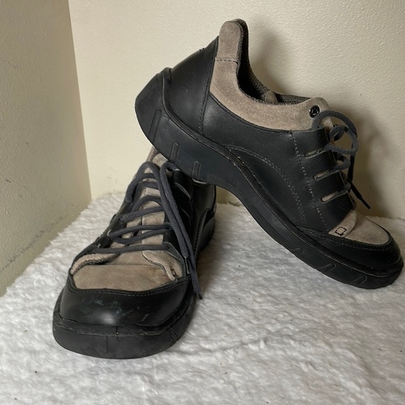 DR Martens Size 6 - Picture 1 of 12
